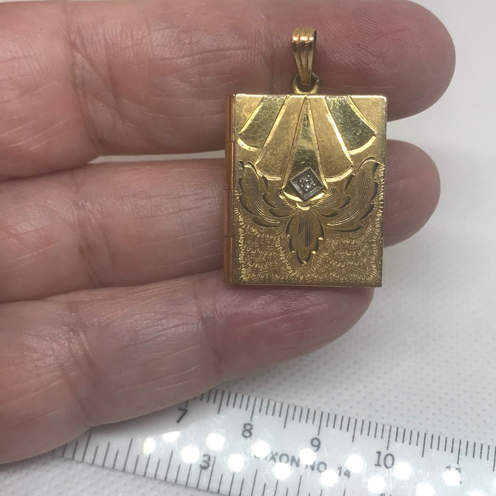 Adorable Vintage GF Etched Book Locket Pendant